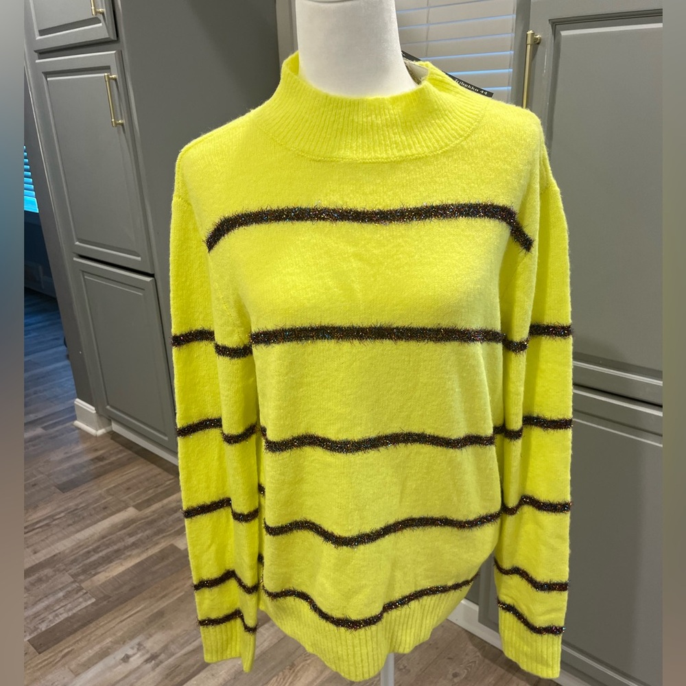 Tribekka 44 sweater
